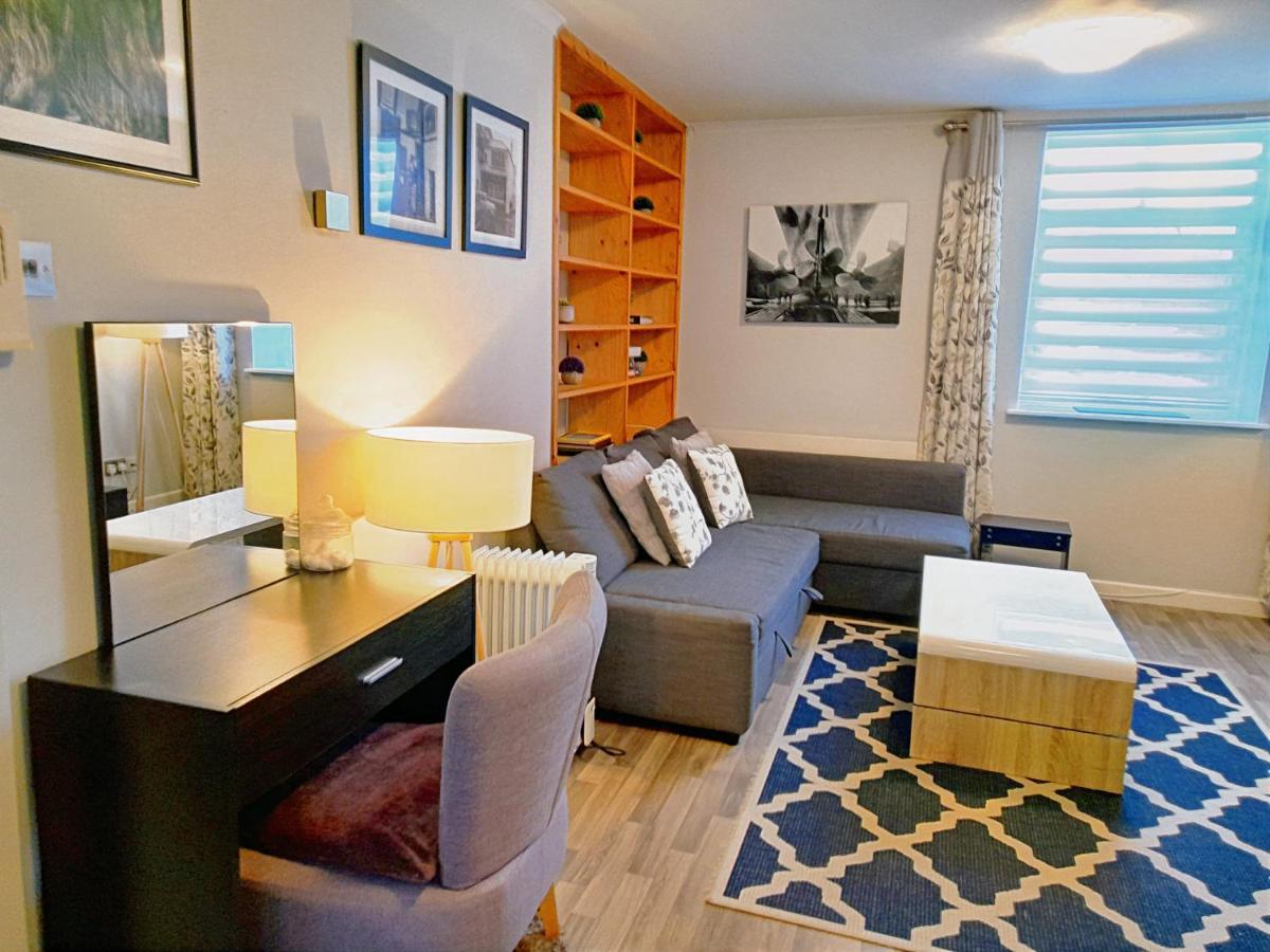 Excellent Location - City Centre - Parking - 4 Beds -2 Bedrooms Белфаст Екстер'єр фото