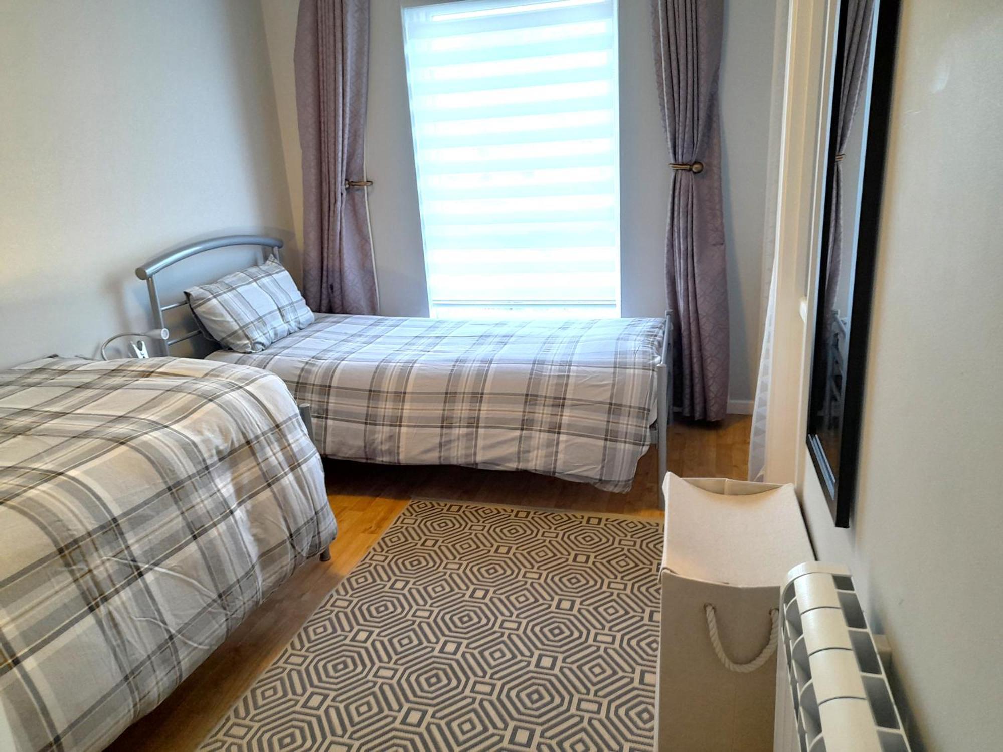 Excellent Location - City Centre - Parking - 4 Beds -2 Bedrooms Белфаст Екстер'єр фото
